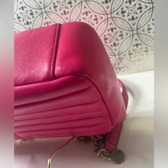 712 Convertible Handbag - Picture 10 of 10